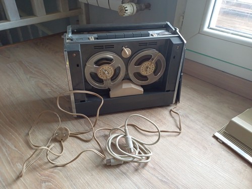 Magnetophone bande portatif - magnetophone,